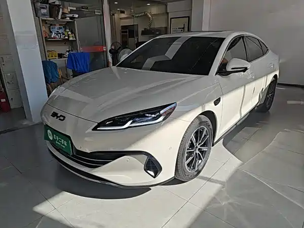 BYD Seal 06 2025