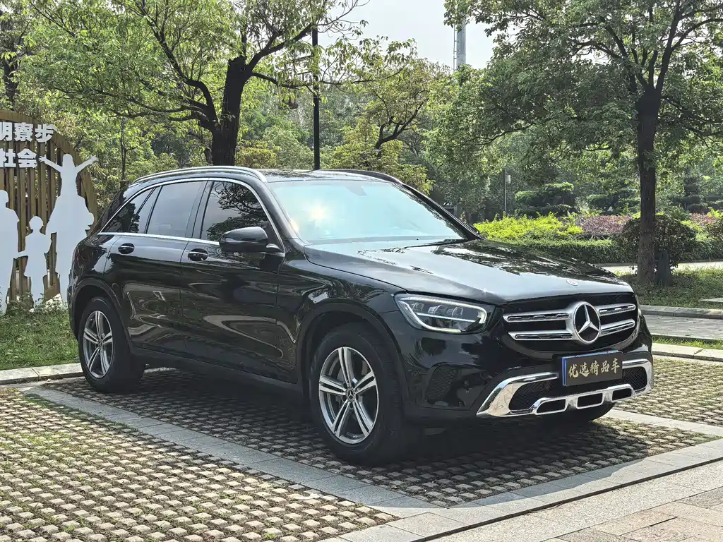 Mercedes-Benz GLC 2021 — фото 3