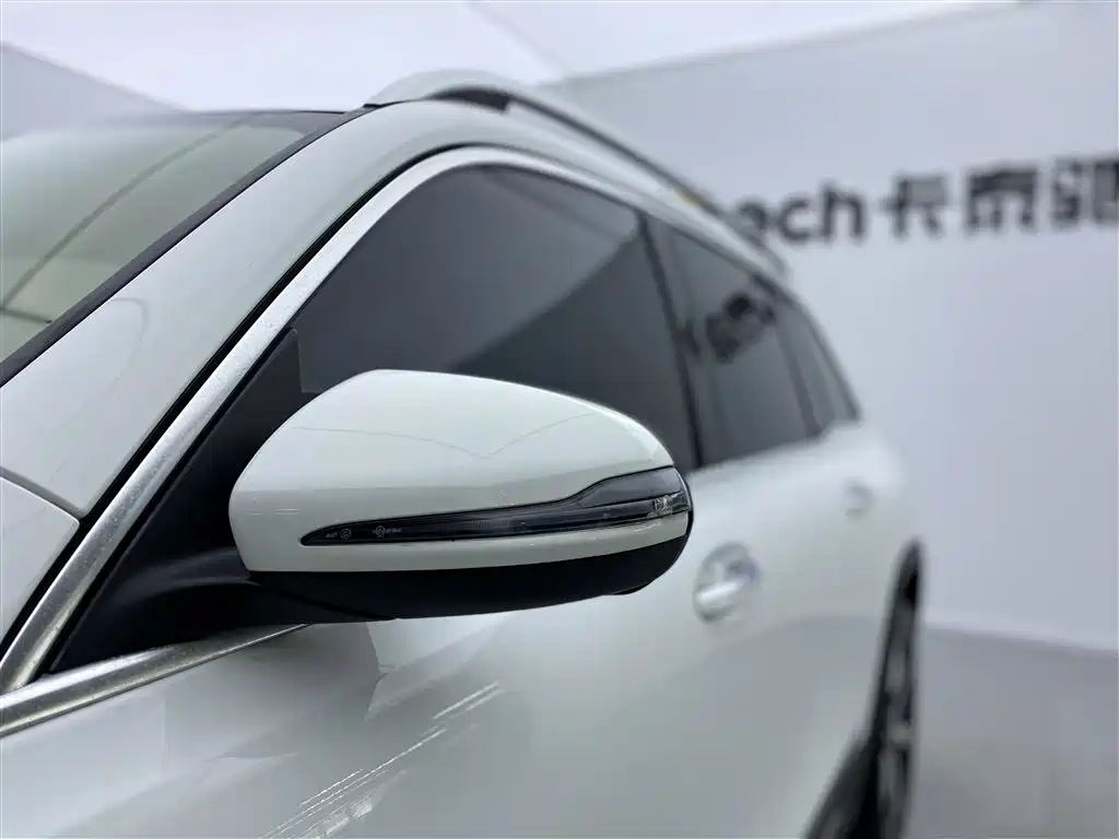 Mercedes-Benz GLB 2021 — фото 30