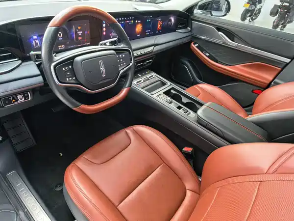 Lincoln Z 2023
