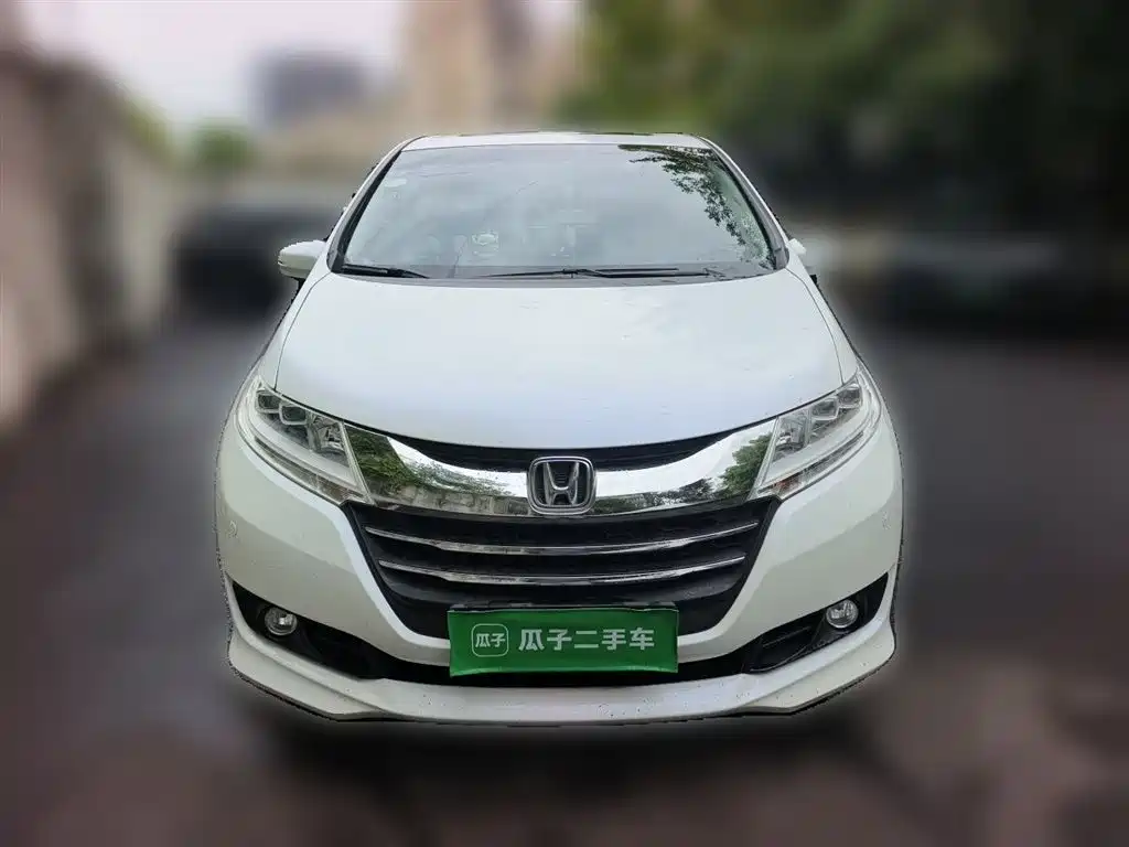 Honda Odyssey 2016 — фото 7