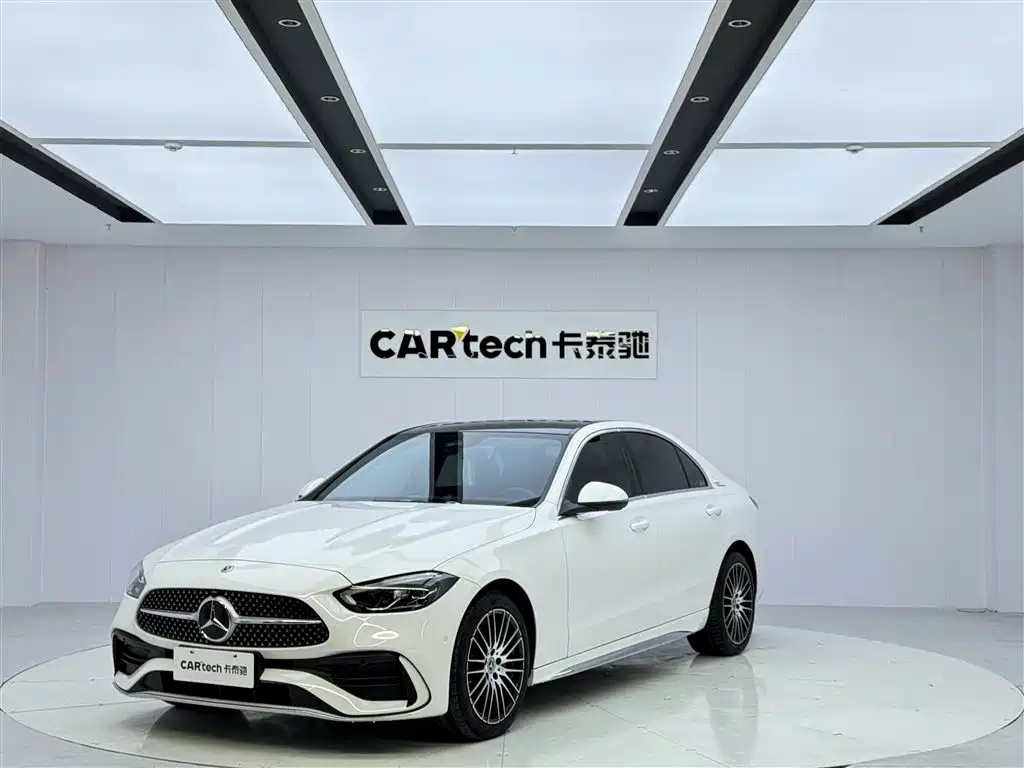 Mercedes-Benz C-Class 2023 — фото 1