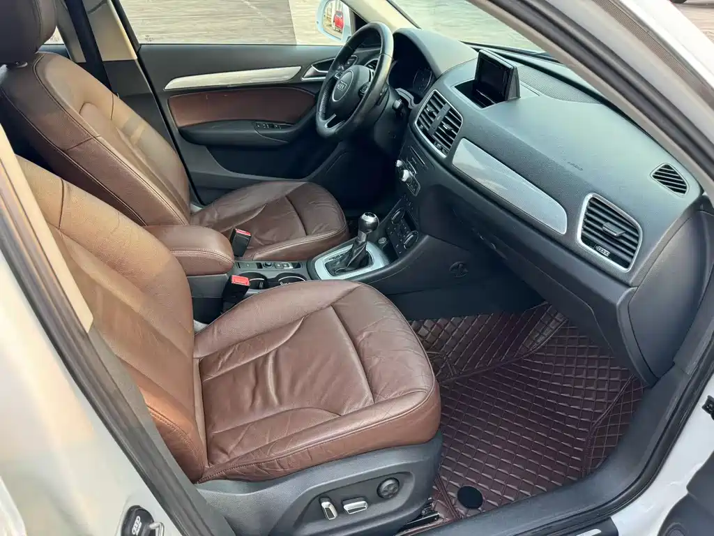 Audi Q3 2016