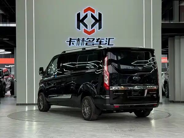 Ford Transit 2021