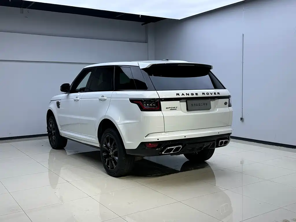 Land Rover Range Rover Sport 2016 — фото 16
