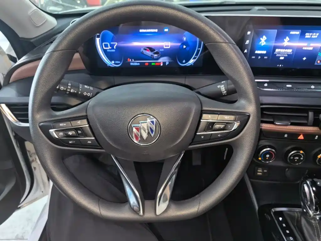 Buick Verano 2022 — фото 11