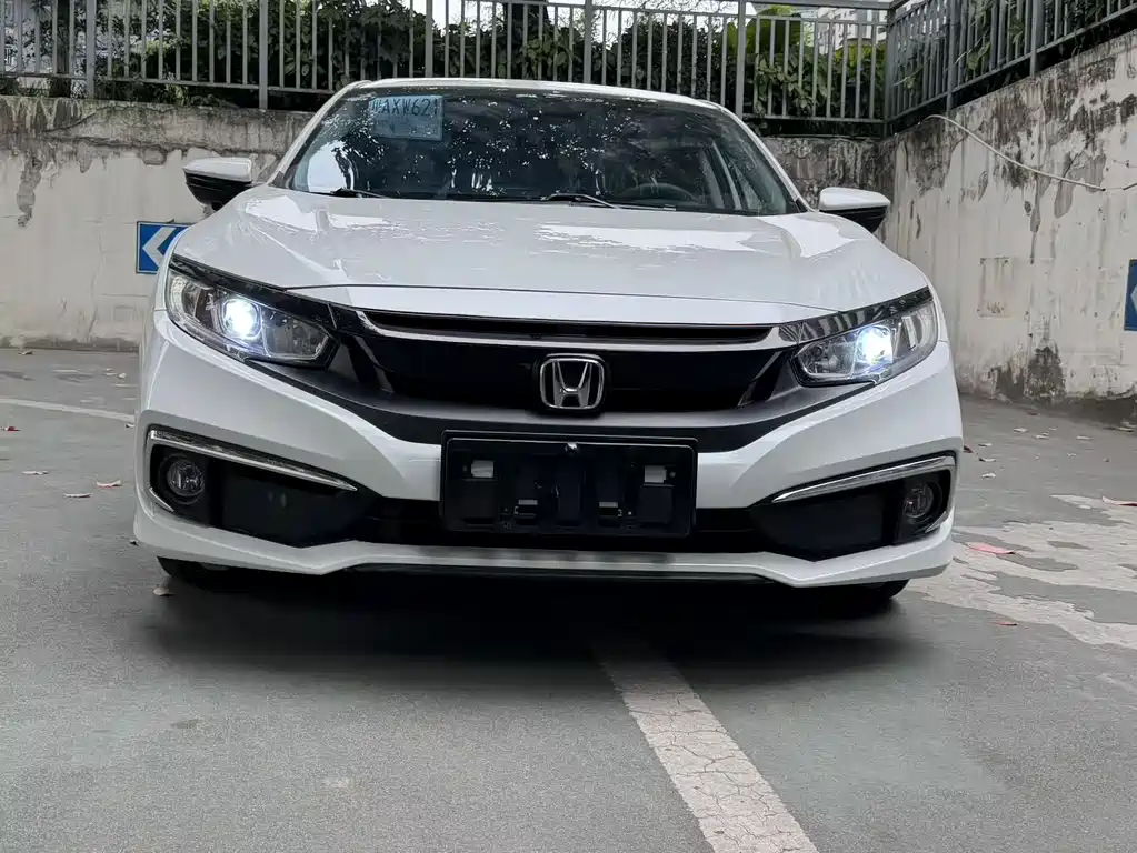 Honda Civic 2020 — фото 2