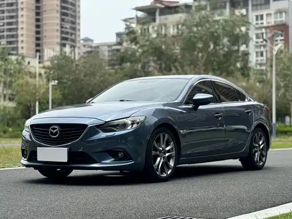Mazda Atenza 2015