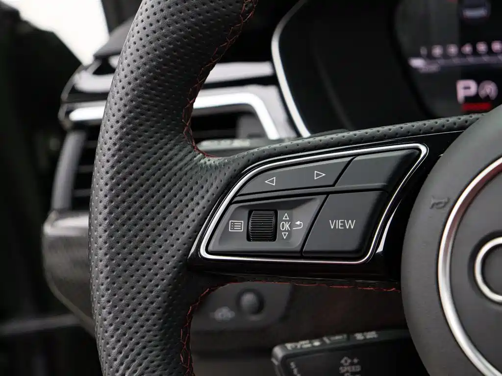 Audi S4 2024 — фото 16