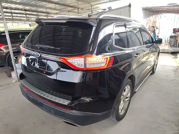 Ford Edge 2018