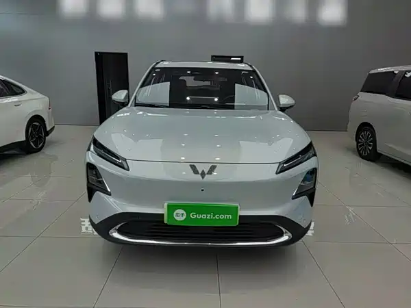 Wuling Starlight S 2025