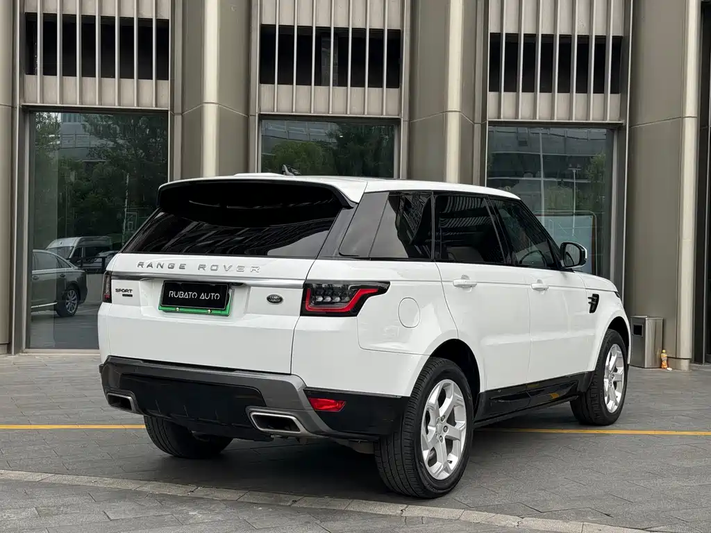 Land Rover Sport PHEV 2019 — фото 4