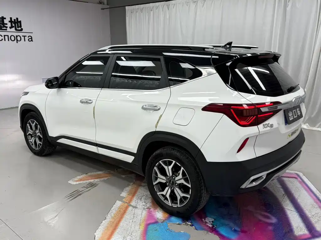 Kia KX3 2021 — фото 4