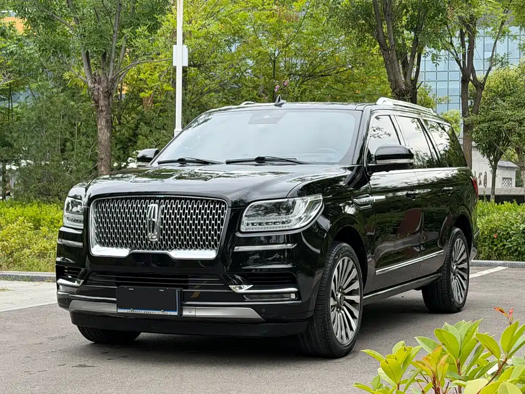 Lincoln Navigator 2021 — фото 3