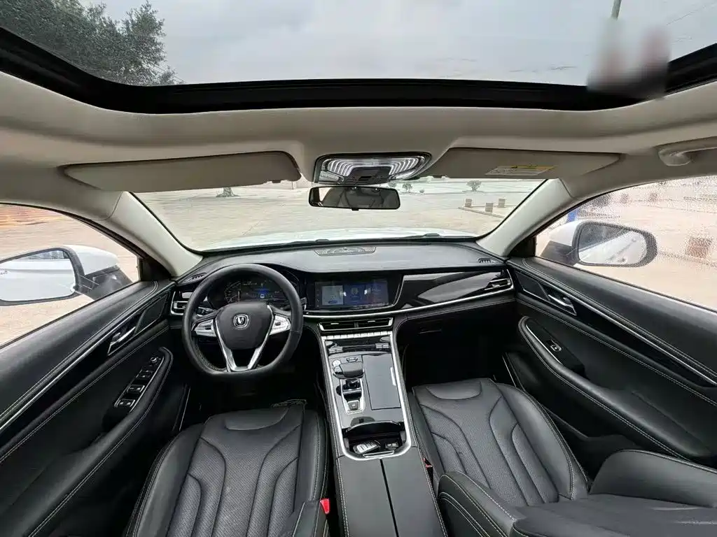 Changan CS85 COUPE 2019 — фото 10
