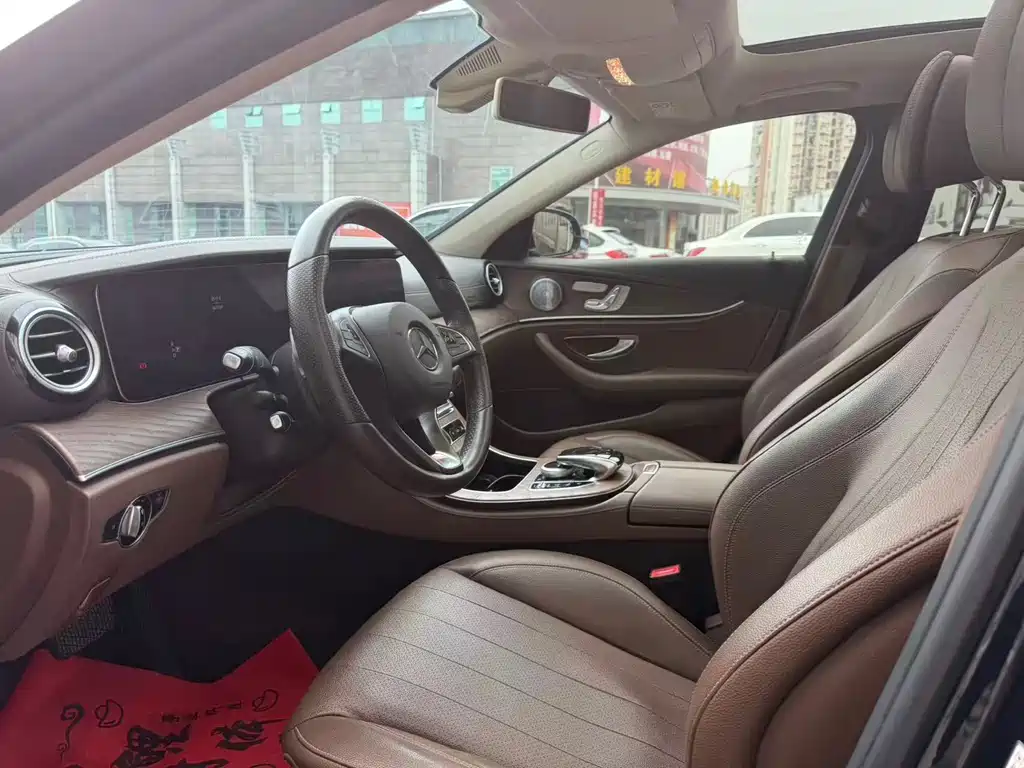Mercedes-Benz E-Class 2019