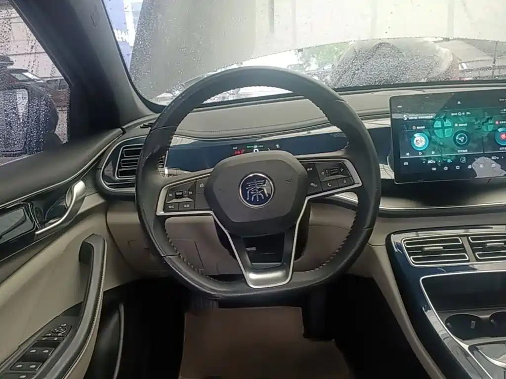 BYD Qin PLUS 2022 — фото 11