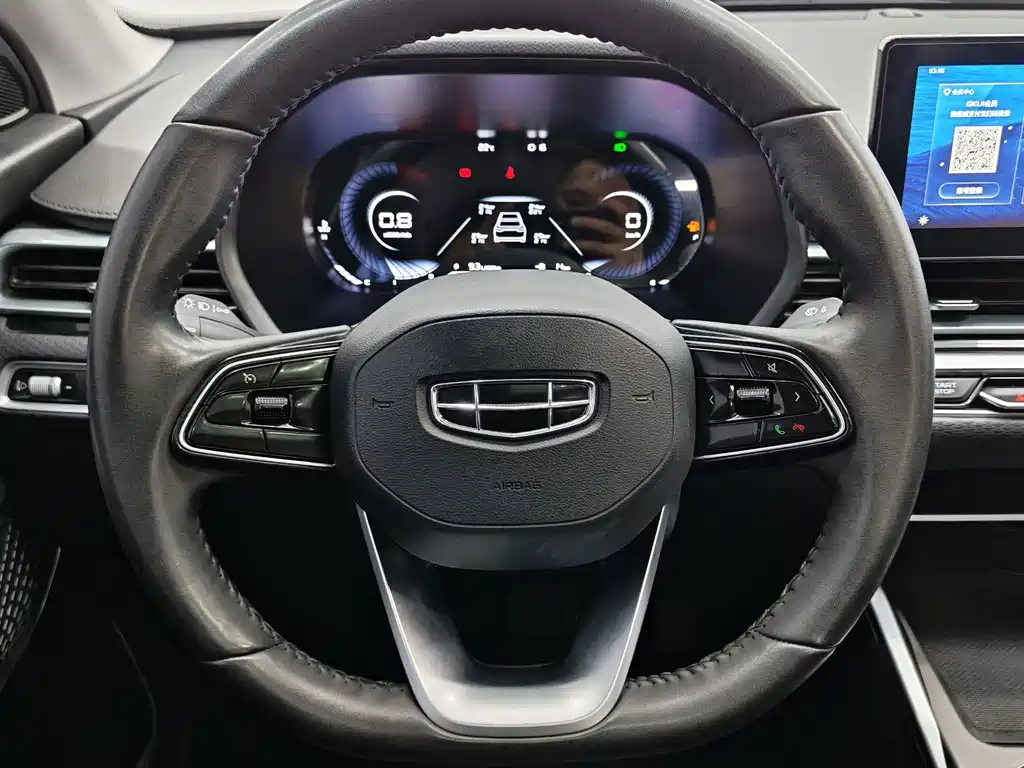 Geely Emgrand 2022 — фото 12