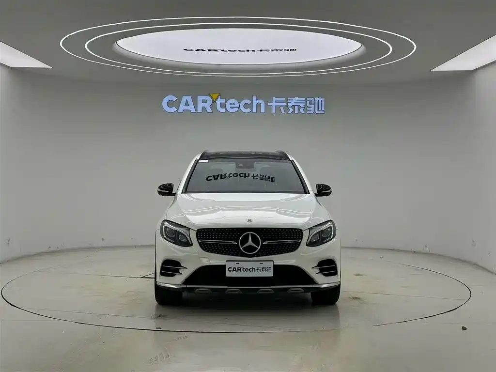 Mercedes-Benz GLC AMG 2018 — фото 3
