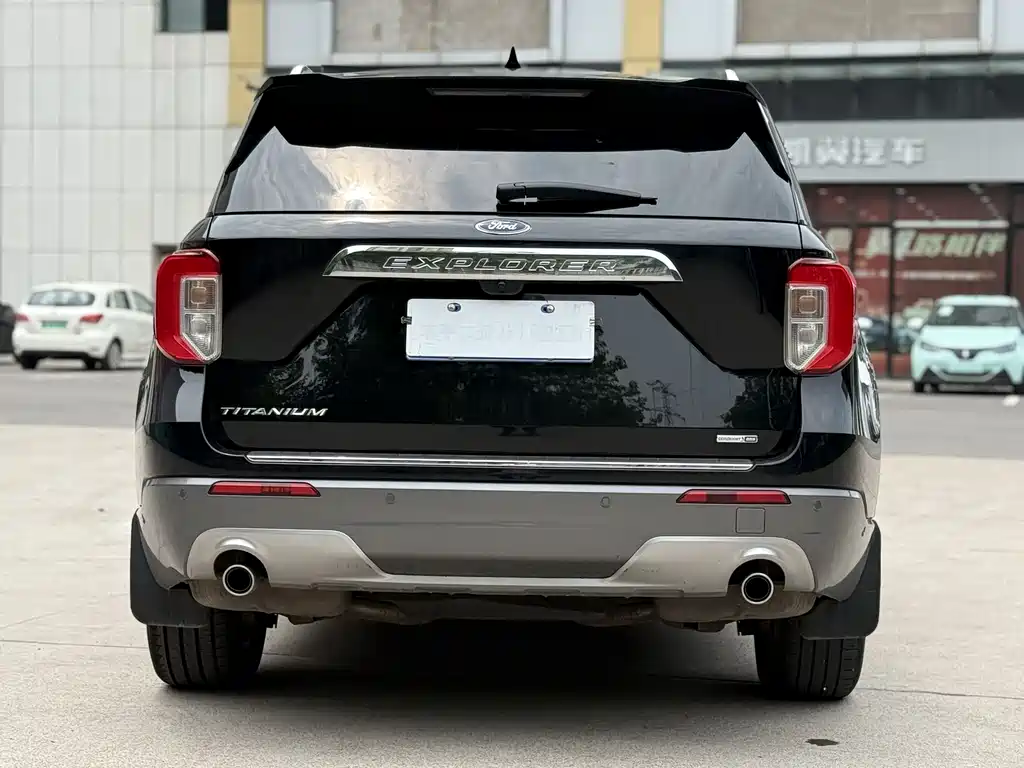 Ford Explorer 2021 — фото 9