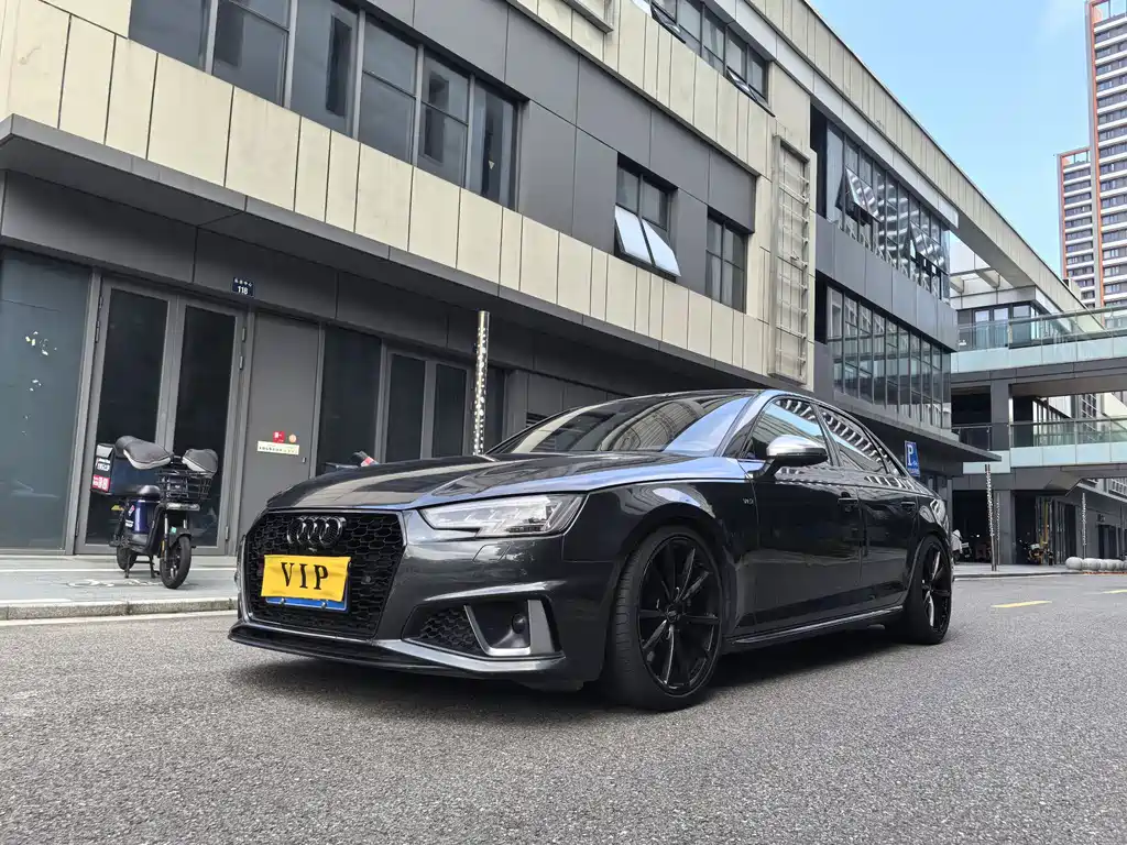 Audi S4 2019