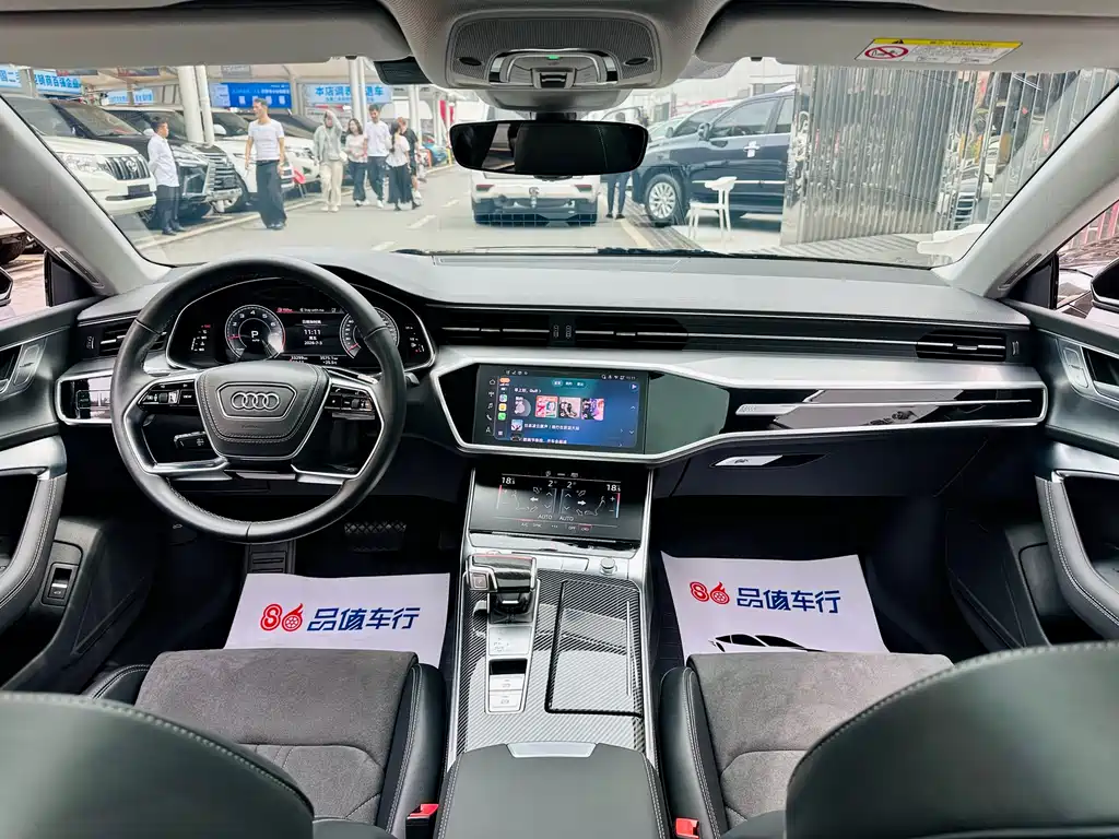 Audi A7L 2025