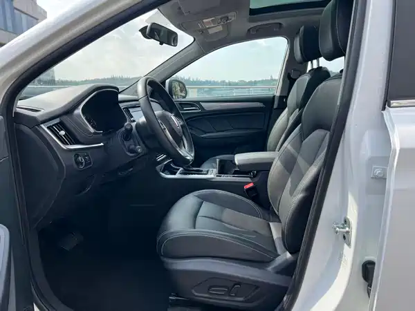 Roewe RX5 2018