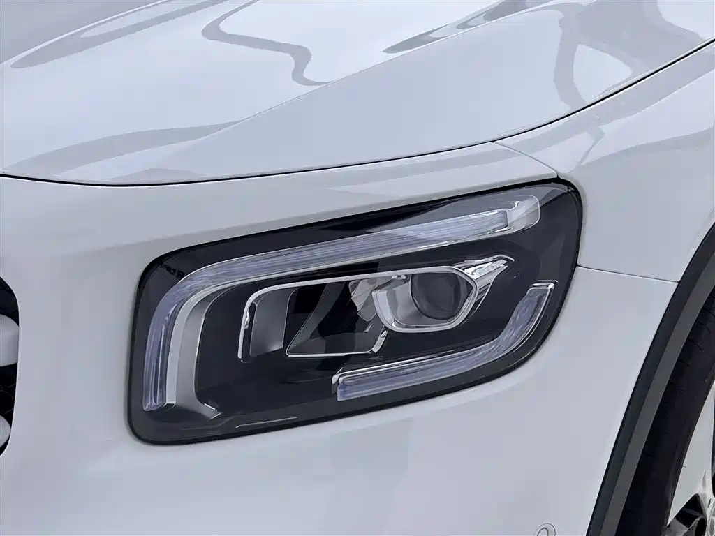 Mercedes-Benz GLB 2022 — фото 9