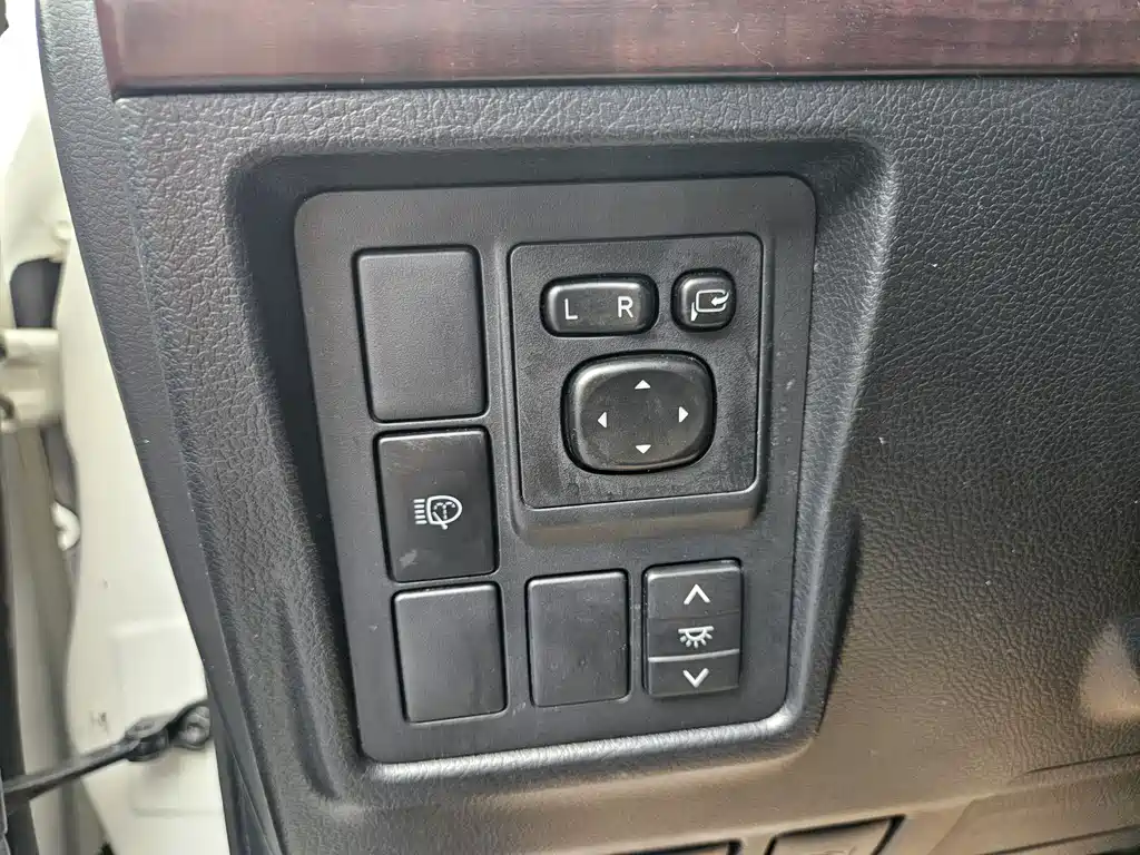 Toyota Prado 2017 — фото 18