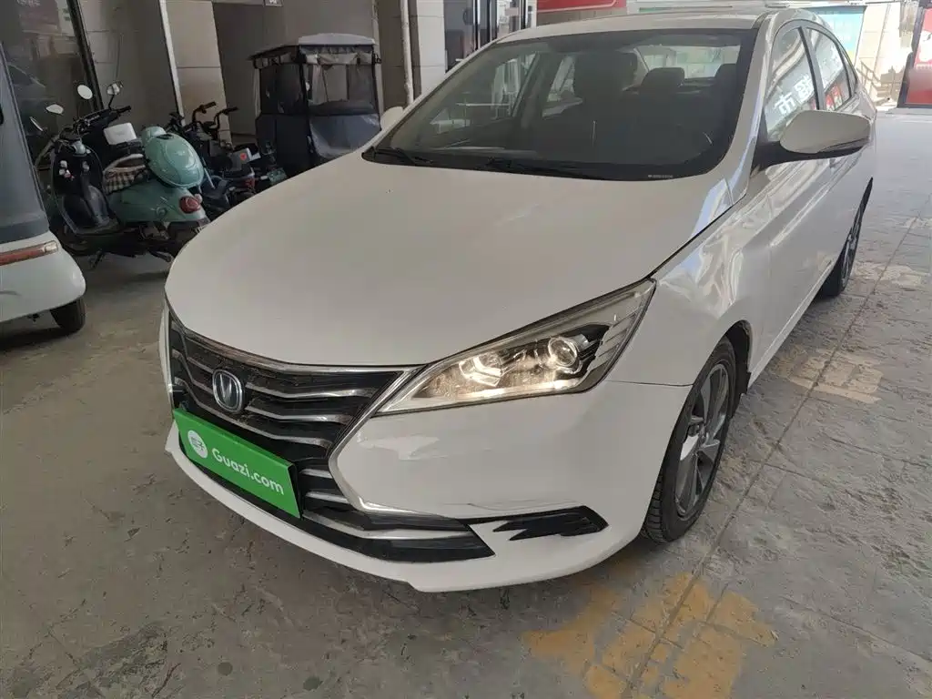 Changan Eado DT 2019 — фото 2