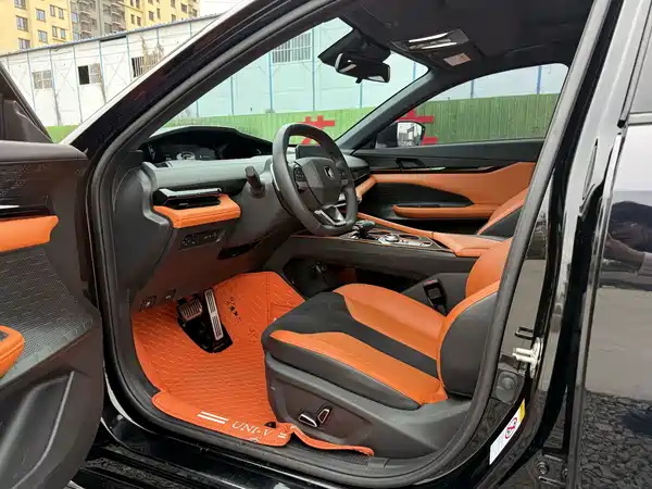 Changan UNI-V 2022
