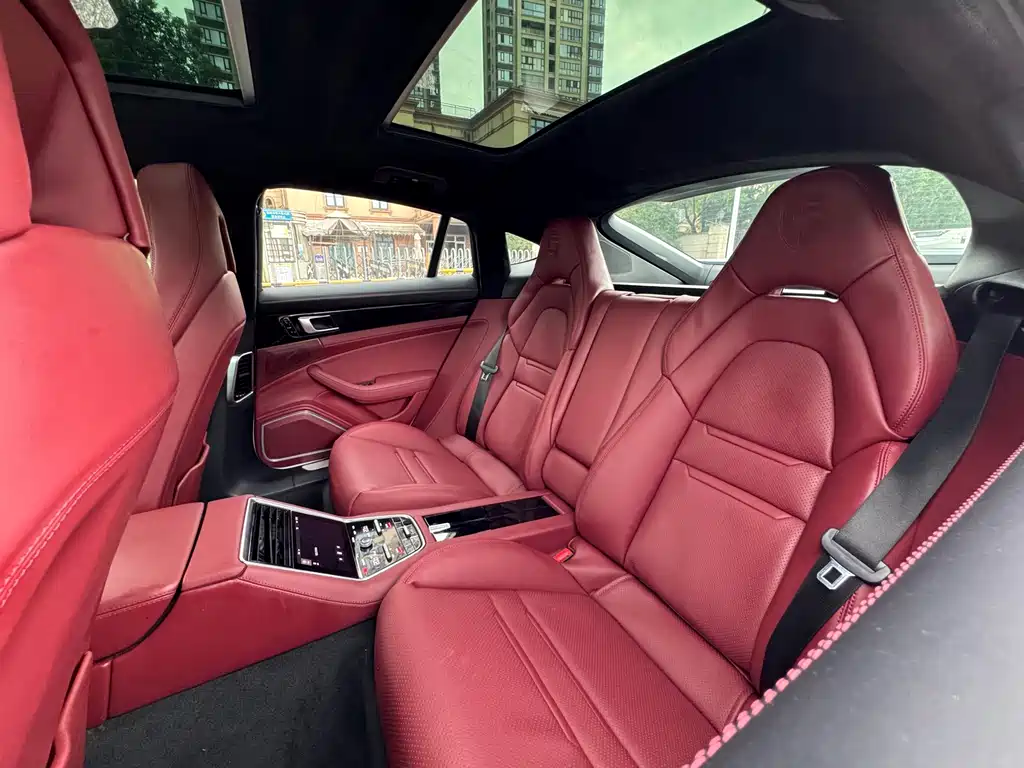 Porsche Panamera 2019 — фото 15