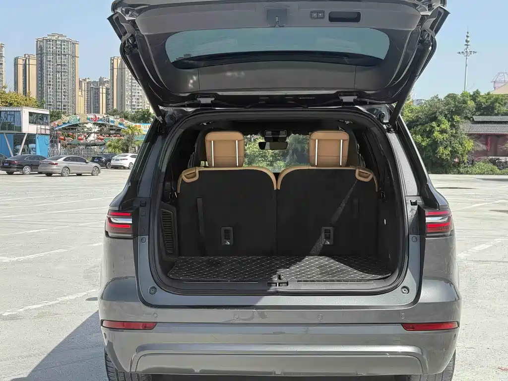 Li Auto Li ONE 2021