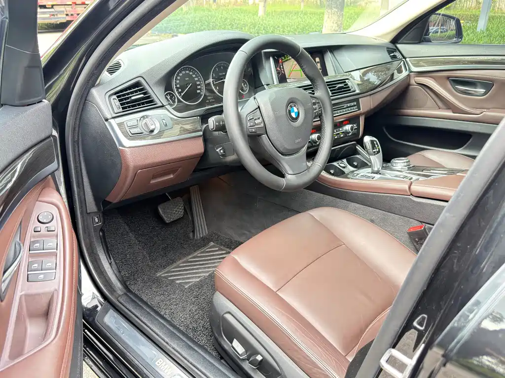 BMW 5 Series 2016