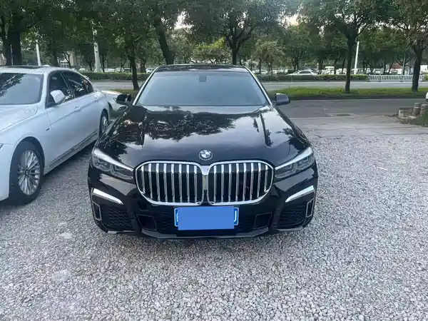 BMW 7 Series 2010