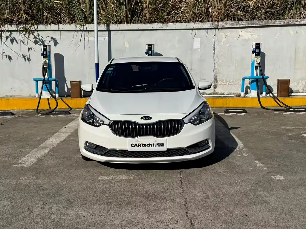 Kia K3 2013