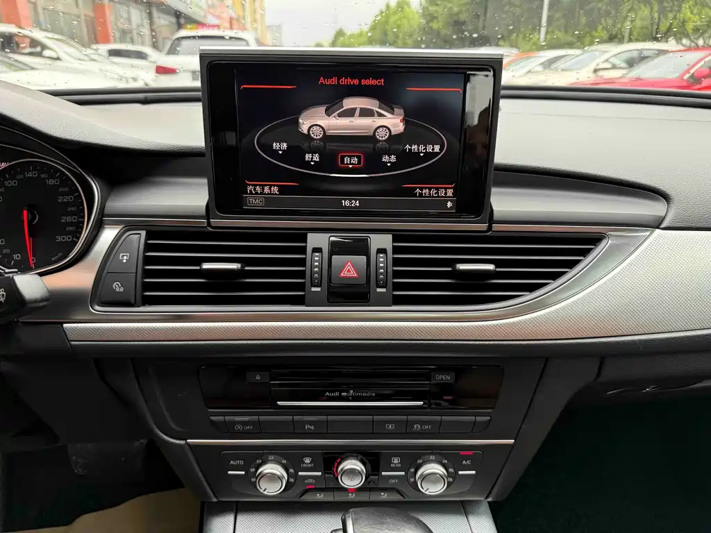 Audi A6L 2015 — фото 10