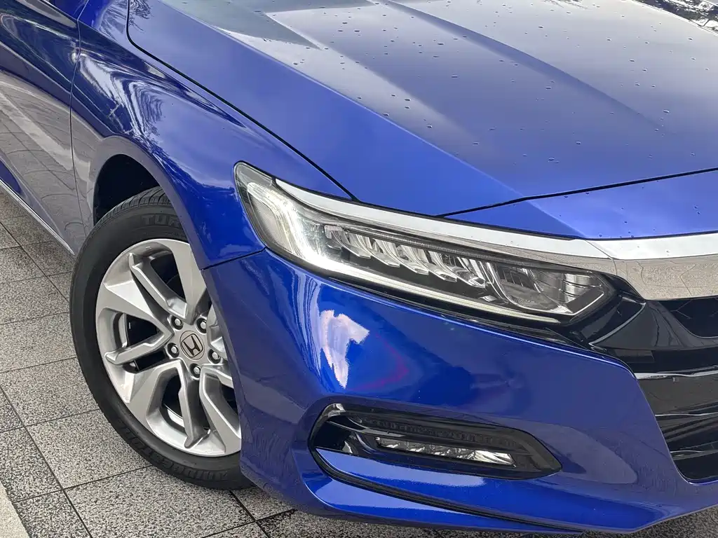 Honda Accord 2019 — фото 9