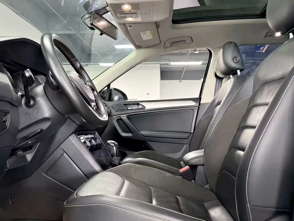 Volkswagen Tiguan L 2021 — фото 10