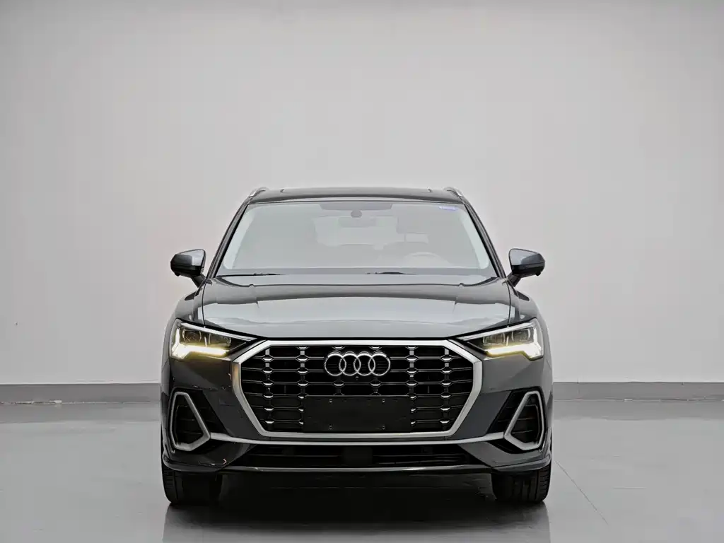 Audi Q3 2023
