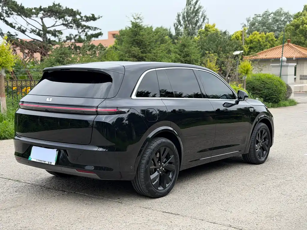 Li Auto Li L7 2023