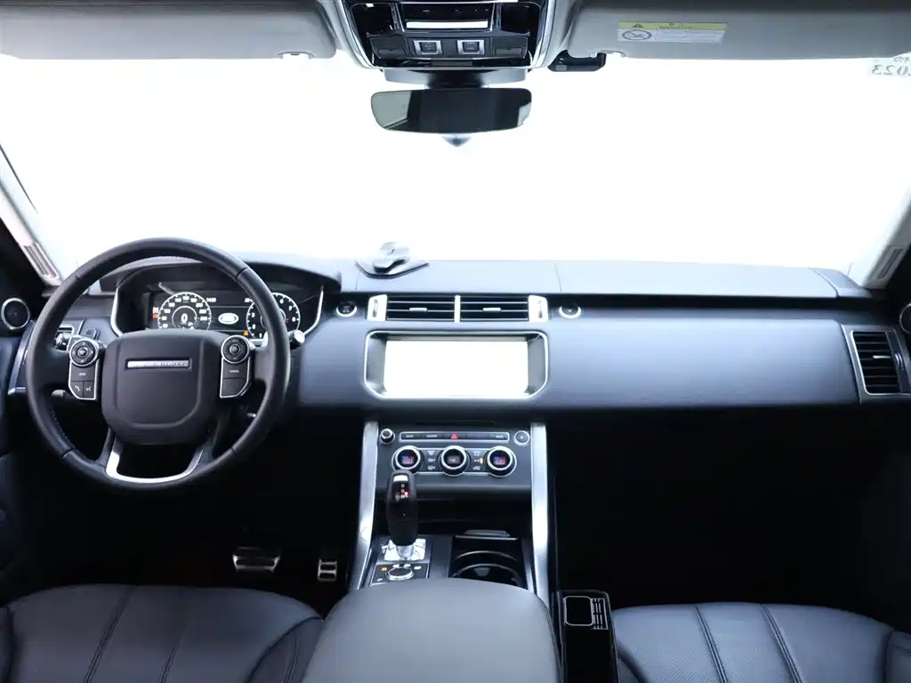 Land Rover Sport 2017 — фото 13