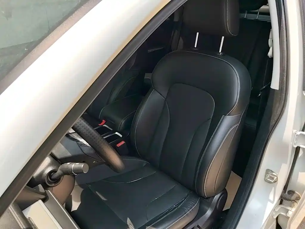 Haval M6 2021 — фото 15