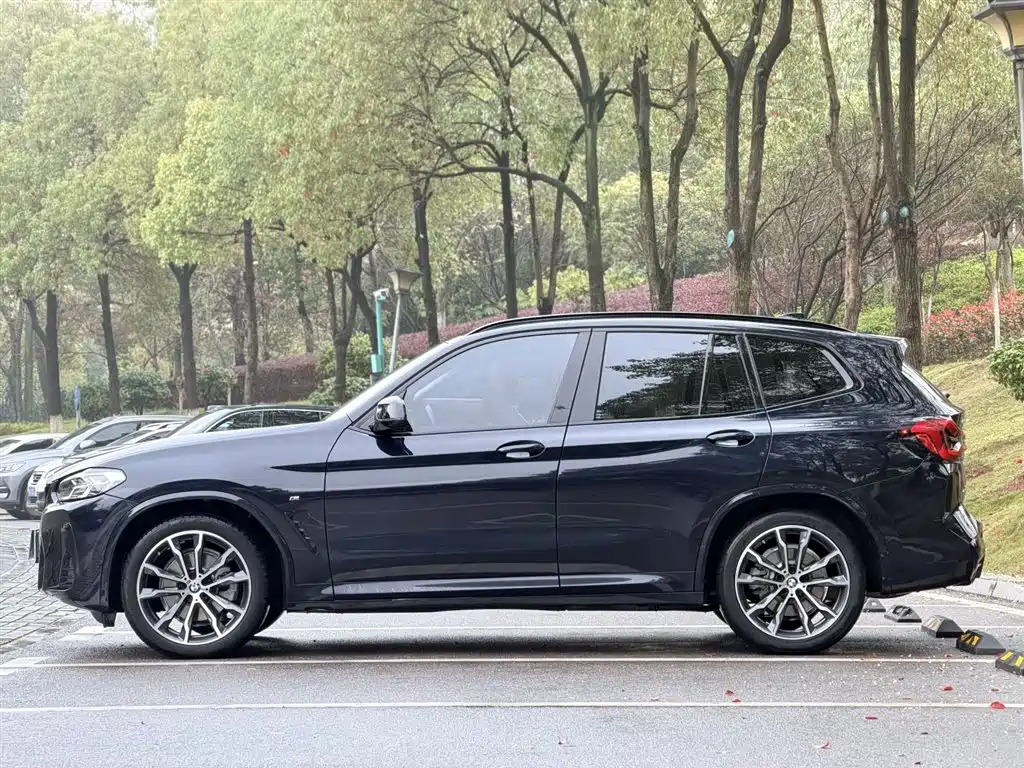 BMW X3 2022 — фото 9