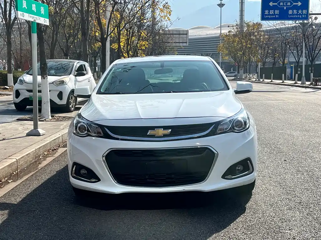 Chevrolet Malibu 2018 — фото 2