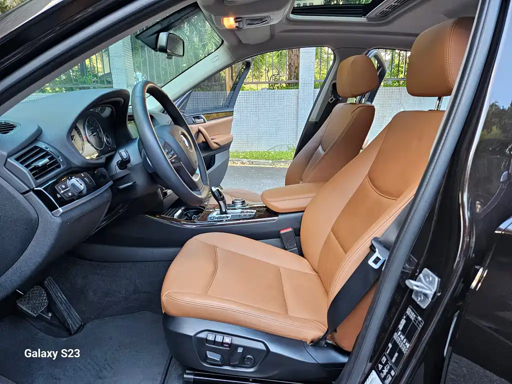 BMW X4 2015 — фото 12
