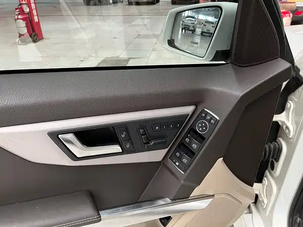Mercedes-Benz GLK-Class 2014