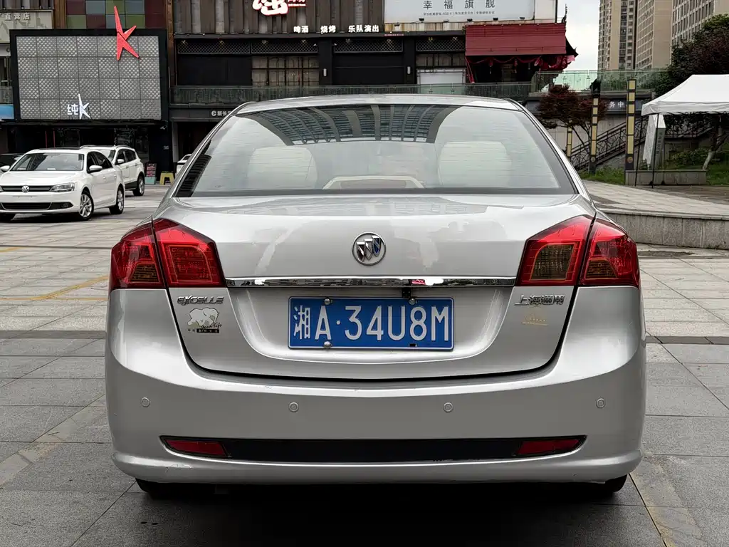Buick Excelle 2013