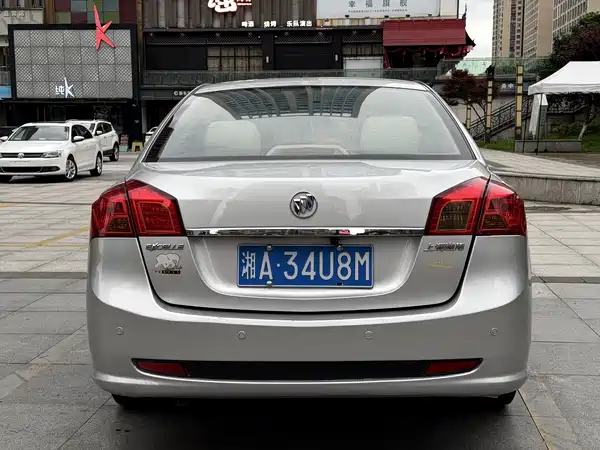Buick Excelle 2013