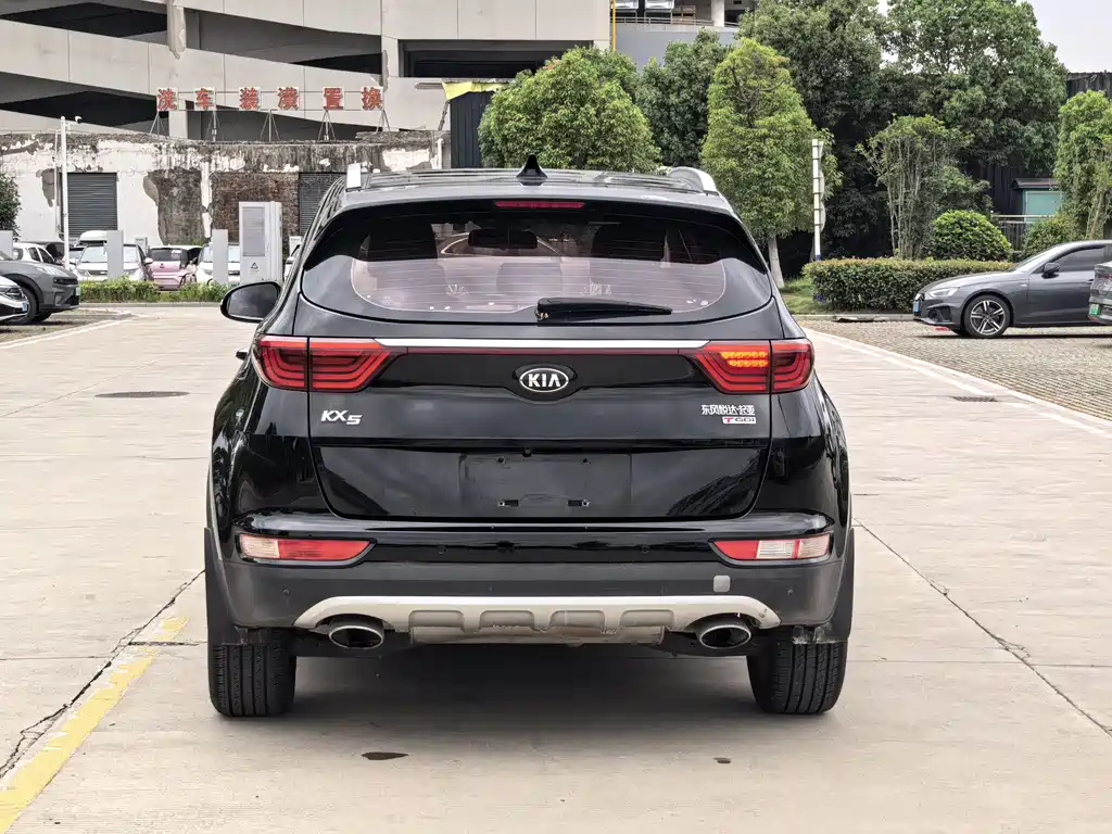 Kia KX5 2017 — фото 10